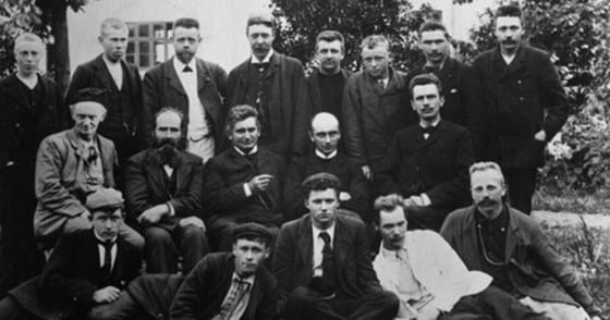 Poul la Cour med blandt andre Johannes Juul 1904